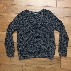 Forever 21 Heather Black / Cream Sweater